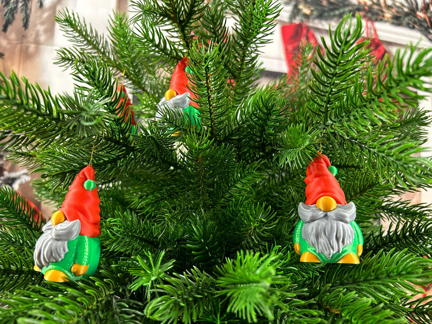 Weihnachtswichtel Gnom Zwerg Kobold 4er Set in Grün und Rot mit Silberbart– moderne Weihnachtsdeko | Christbaumschmuck | Christbaumdeko