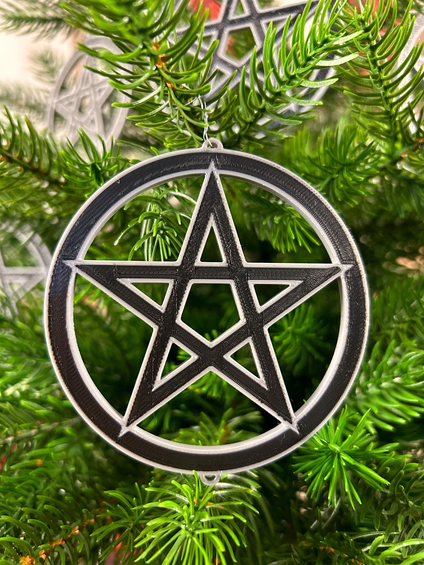 Pentagramm 4er Set - silber / schwarz – die andere Art Weihnachtsdeko, perfekt für Baum & Zuhause | Christbaumschmuck | Christbaumbehang