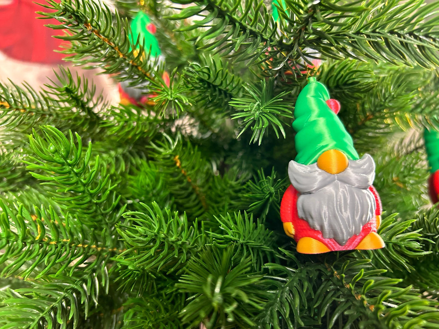 Weihnachtswichtel Gnom Zwerg Kobold 4er Set in Rot und Grün mit Silberbart – Moderne Weihnachtsdeko | Christbaumschmuck | Christbaumdeko