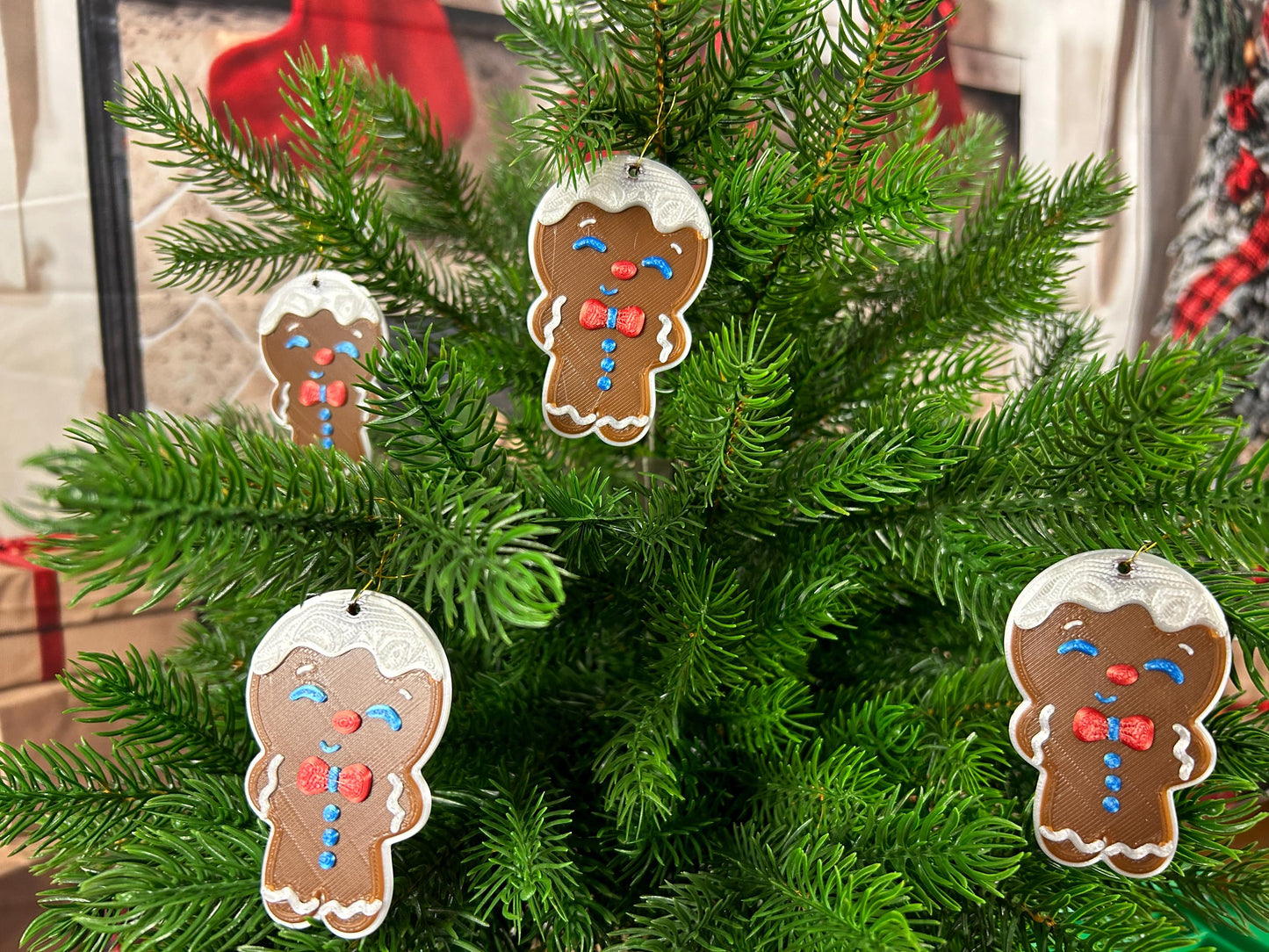 Lebkuchenmann 4er Set - Weihnachtsfiguren – Festlicher Schmuck – Moderne Weihnachtsdeko - Christbaumschmuck - Christbaumbehang
