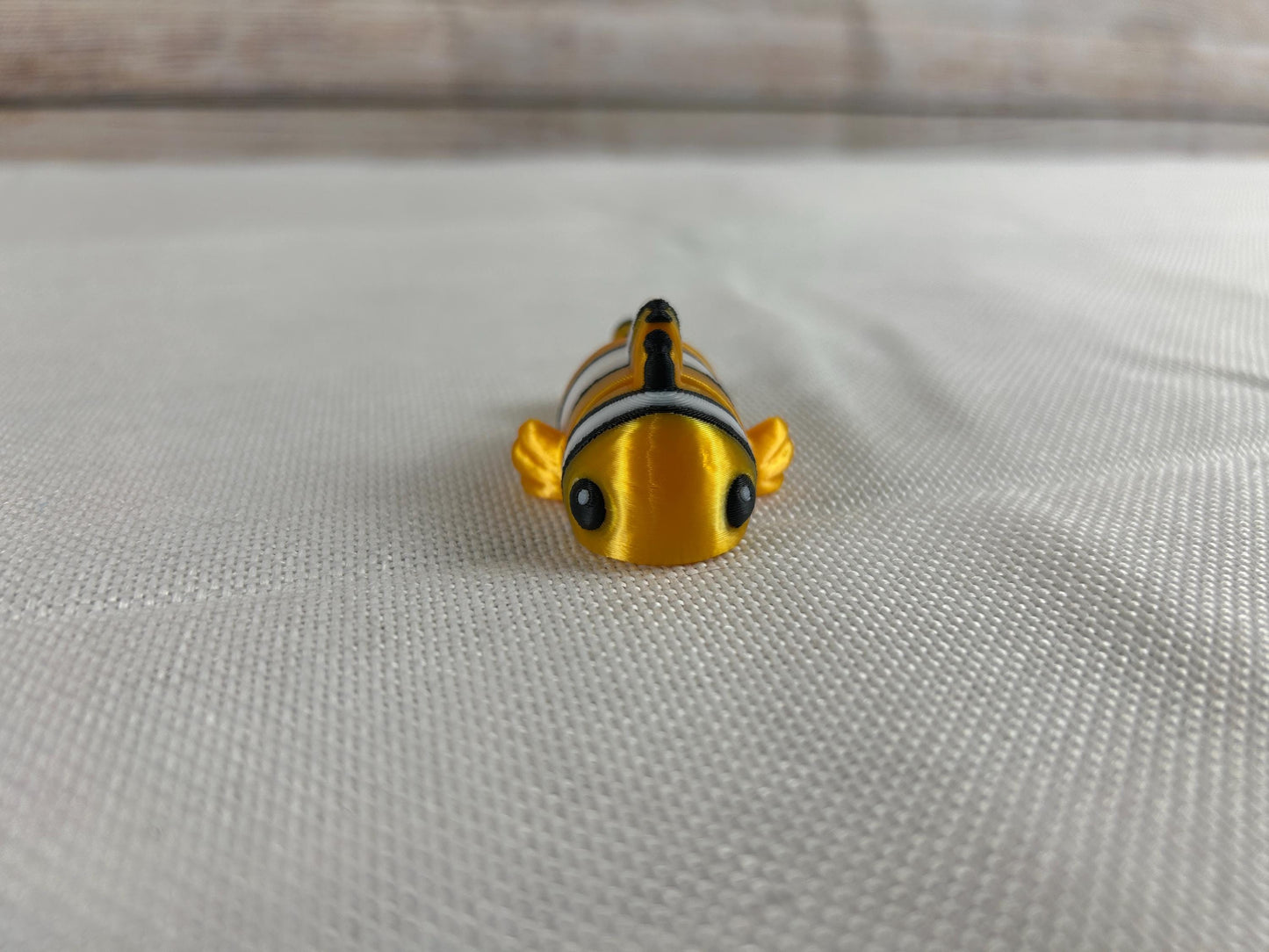 Clownfisch beweglich aus Silk PLA in Orange, Schwarz und Weiß – Meeresbewohner, Deko-Tier – Perfekt für Ozean-Liebhaber & Geschenkideen