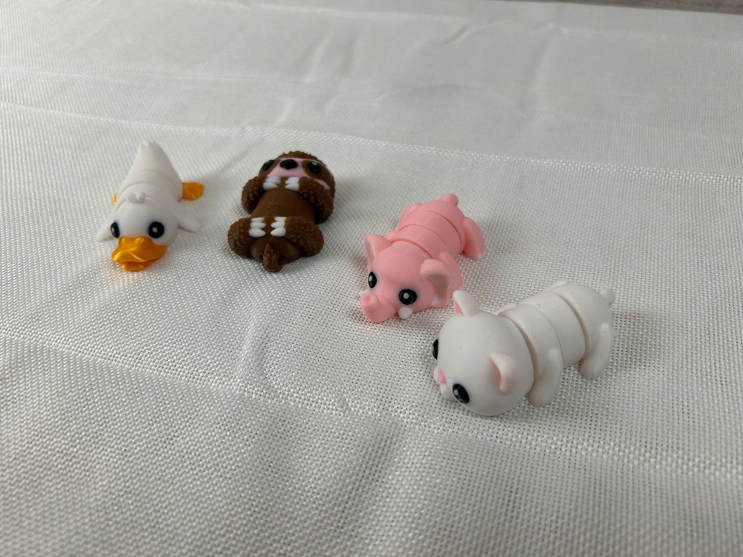 Landtier-Set – Elefant, Kätzchen, Faultier und Ente aus PLA – Dekofiguren mit beweglichen Körperteilen – Tier-Dekoration - Geschenkidee