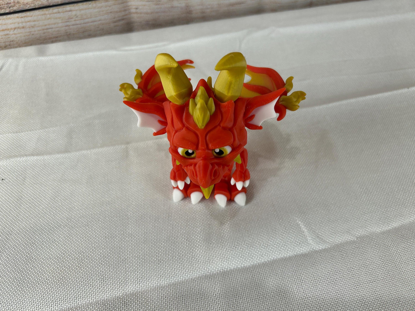 Höllendrache, Rot, Mittelalter, Hobbit, Fantasy, Rollenspiele, Dungeons and Dragons,
