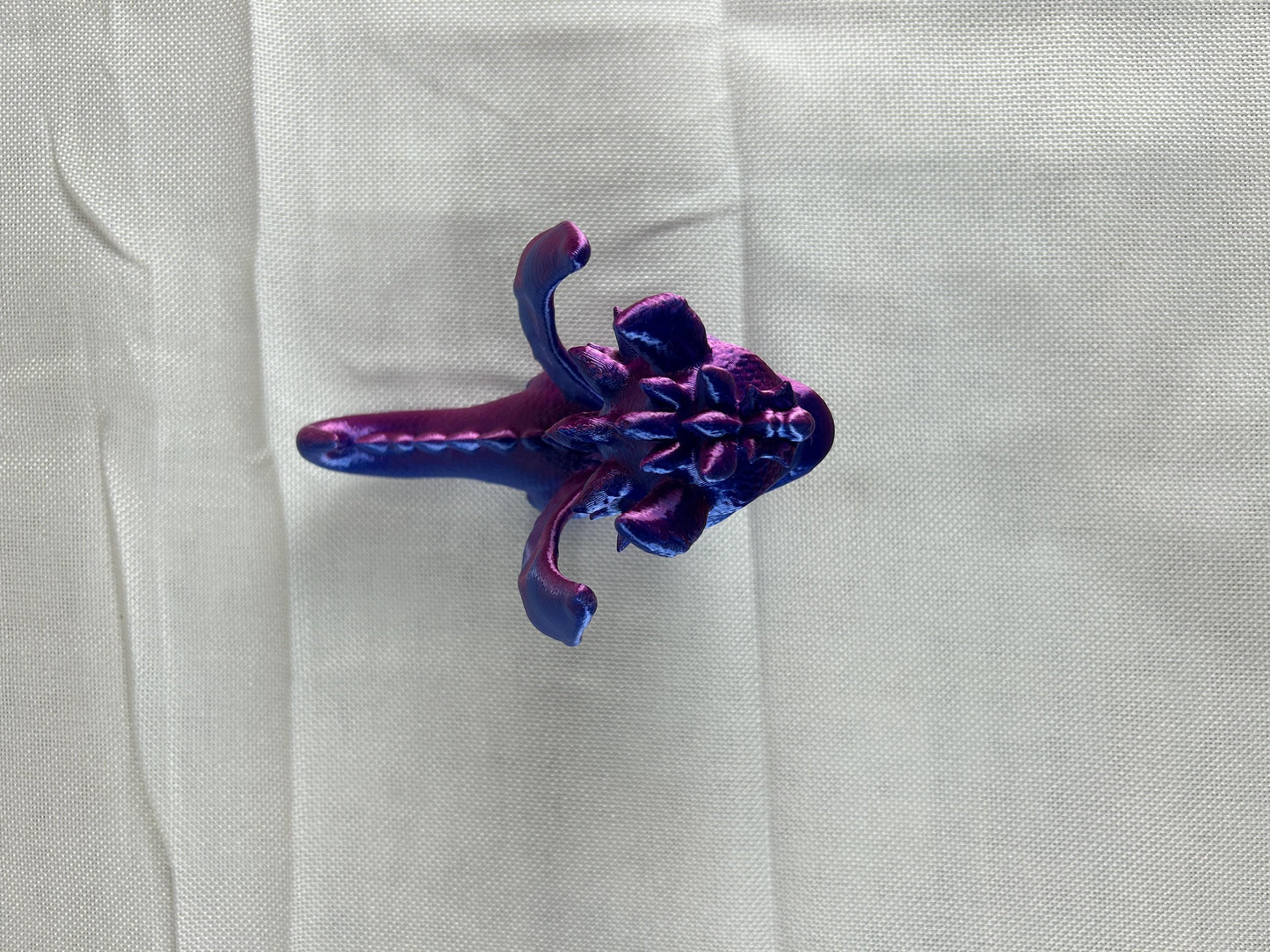 süßer Fantasydrache Violett, Geschenkidee, Sammlerstück, Dungeons & Dragons