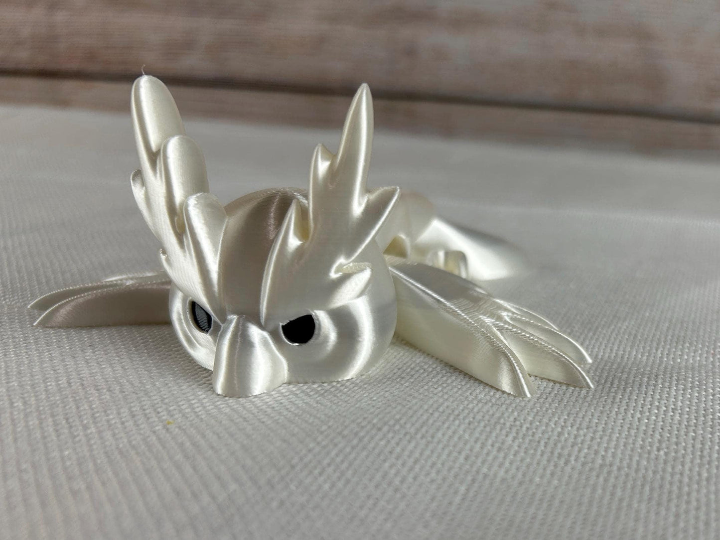 Schneeeule - Wintereule - aus Silk PLA - Figur mit Flügelschlag, in seidigem weiß – Perfekte Geschenkidee & Dekoration