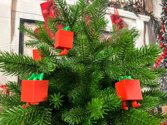 Geschenk mit baumelnden Füßchen 4er Set - Weihnachtsbaumdeko – 4 rote Geschenken mit grünen Schleifen – Christbaumschmuck, Christbaumbehang