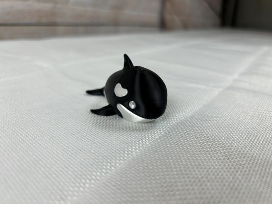 Orca beweglich, schwarz-weiß, aus PLA – Bewegliche Figur für Meeresliebhaber, Regal- Tischdekoration, niedliche Figur, Wohnaccessoire