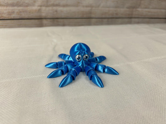 Octopus beweglich, himmelblau seidig-glänzend aus SILK PLA, Deko-Octopus, Regaldeko, Tischdeko – Geschenkidee, Meeresbewohner