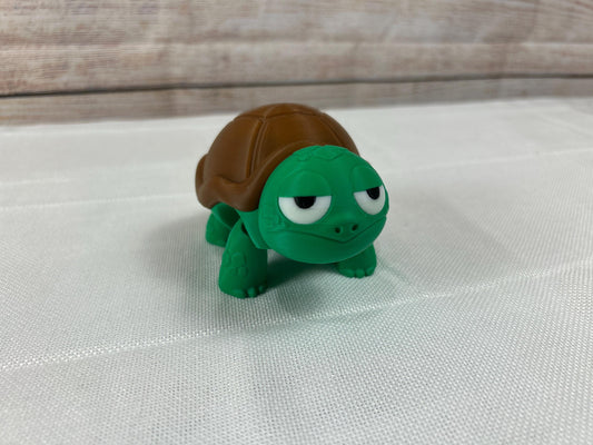 Schildkröte total gelangweilt, beweglich, dunkelgrün mit braunem Panzer aus PLA, kunstvolles Highlight, Regaldeko, Tischdeko