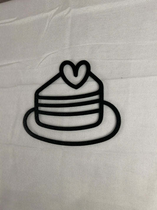 Wandschild Kuchenscheibe mit Herz – Schwarzes minimalistisches Tortenschild – Dekoration Küche, Café oder Bäckerei